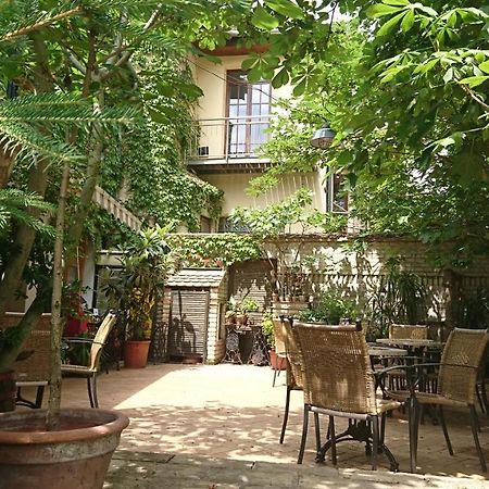 Central Vendeghaz Baja Dış mekan fotoğraf